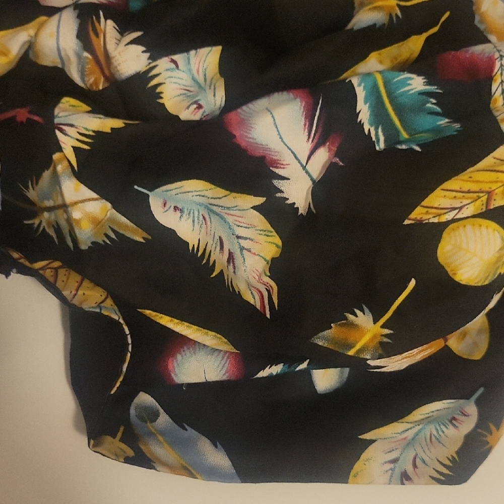Colorful Feather Print Scarf Scrub Cap